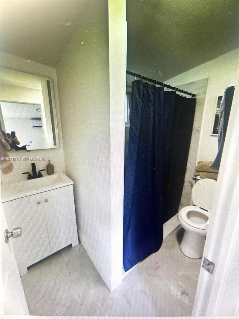 1947 NW 33rd St , Unit 1, Miami, FL 33142 Photo