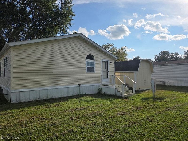 615 Sandpiper Drive SE, New Philadelphia, OH 44663 Photo 3