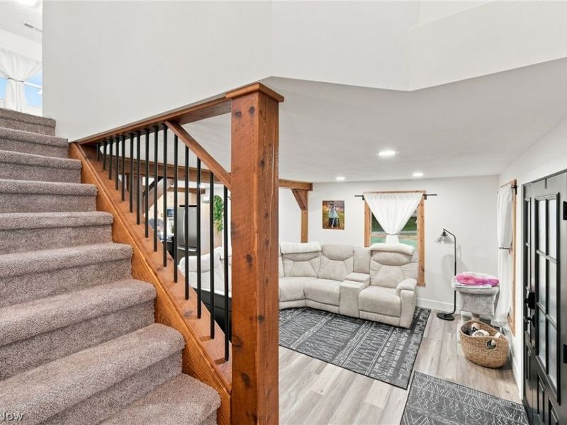 211 E Wood Street, Shreve, OH 44676 Photo 9