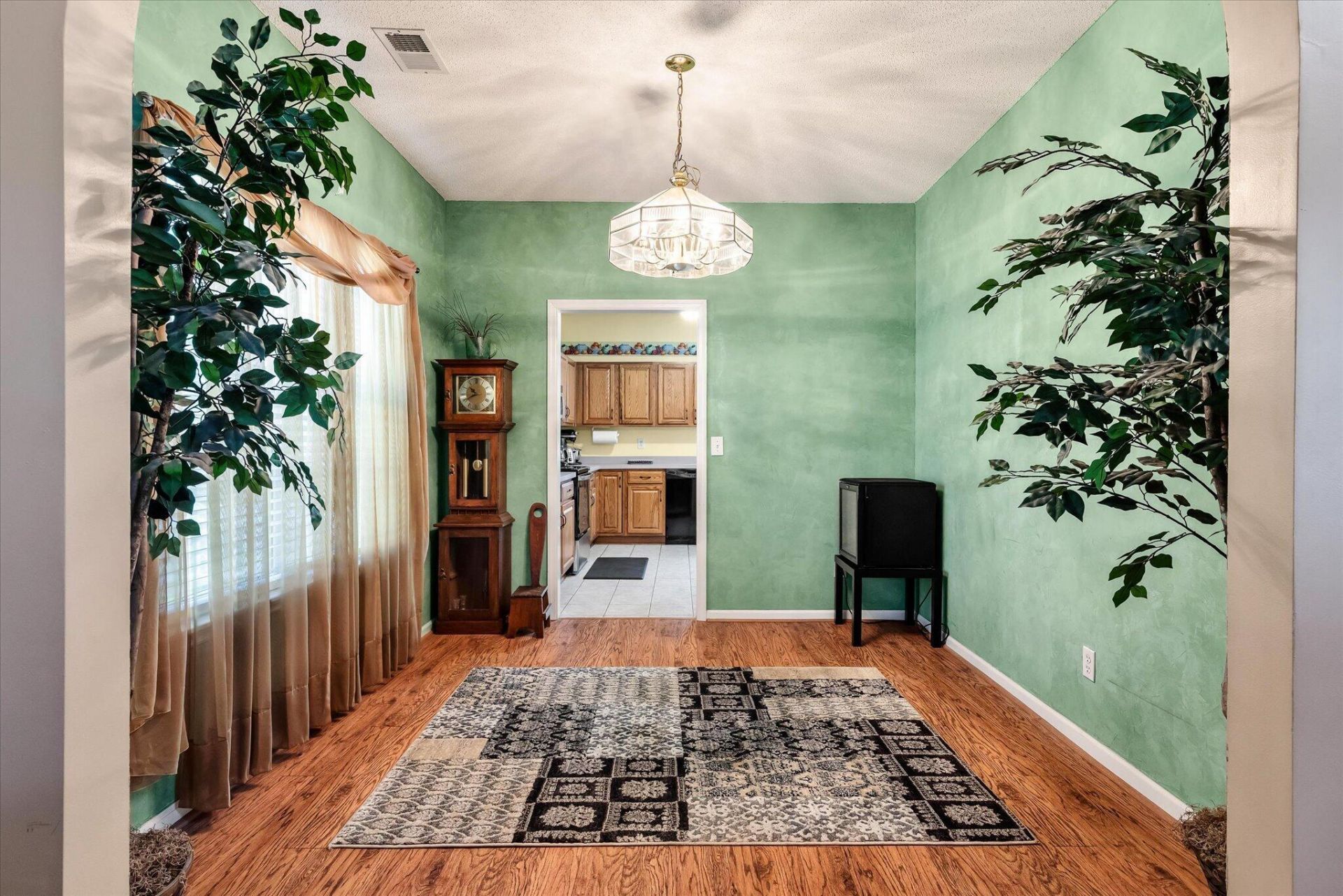 5405 Wild Fern Court Photo 7