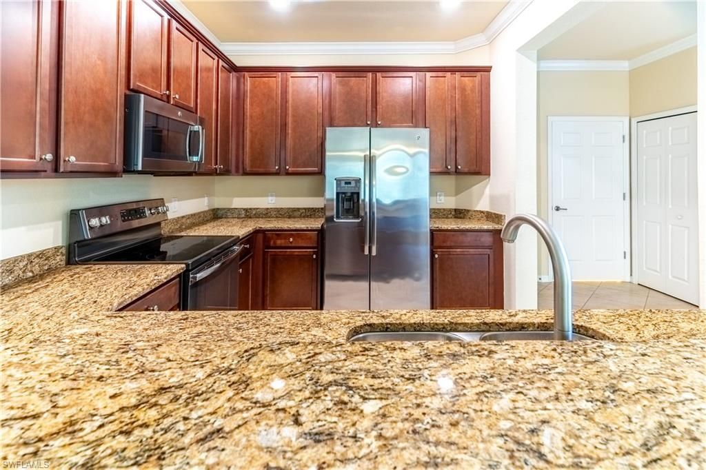10274 Via Colomba Cir, Fort Myers, FL 33966 Photo