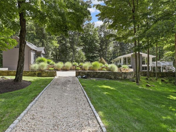 39 Lower Shad Road , Pound Ridge, NY 10576