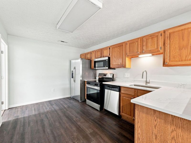 4652 Collingville Way , Unit 21, Columbus, OH 43230 Photo 15