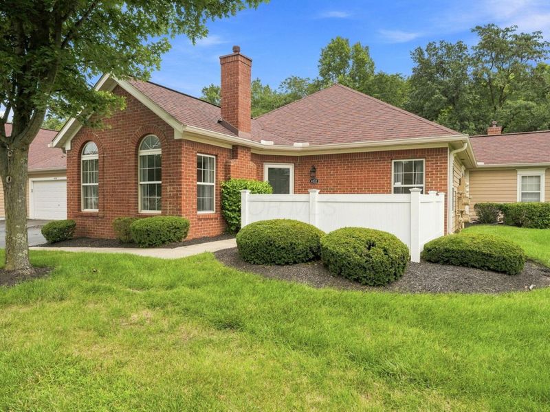 4652 Collingville Way , Unit 21, Columbus, OH 43230 Photo 2