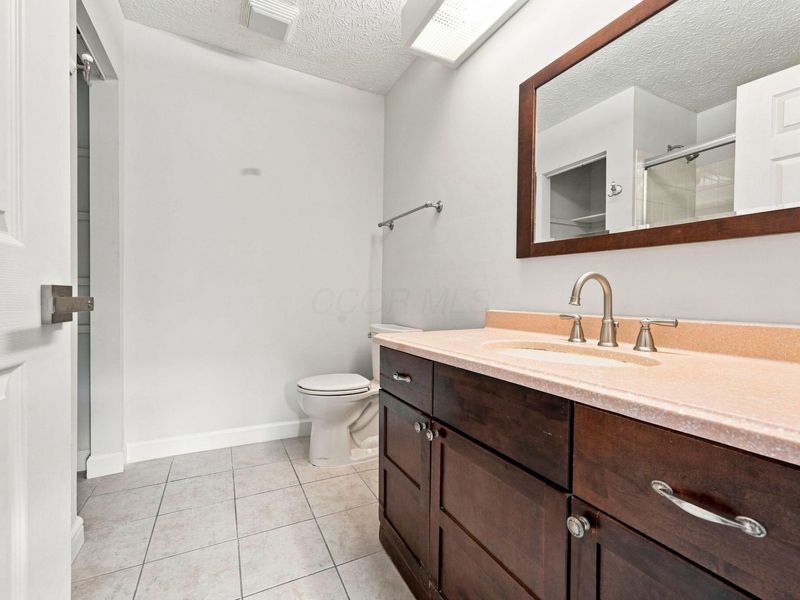 4652 Collingville Way , Unit 21, Columbus, OH 43230 Photo 29