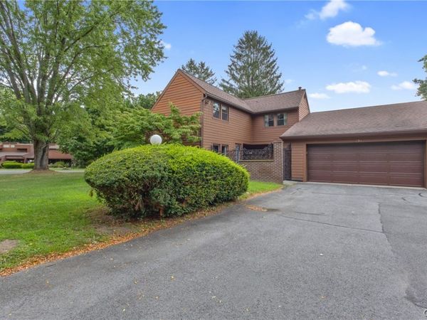 294 Higgins Drive , Baldwinsville, NY 13027