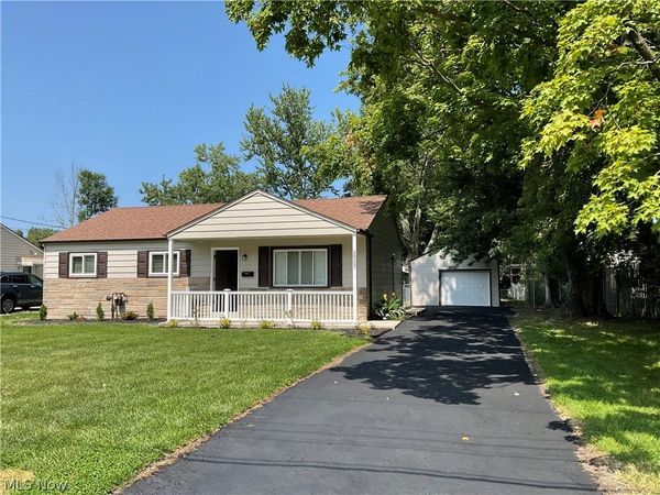 38397 Dolores Drive , Eastlake, OH 44095