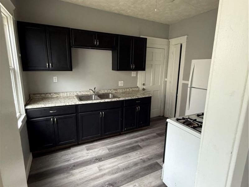 13414 Shaw Avenue, East Cleveland, OH 44112 Photo 9