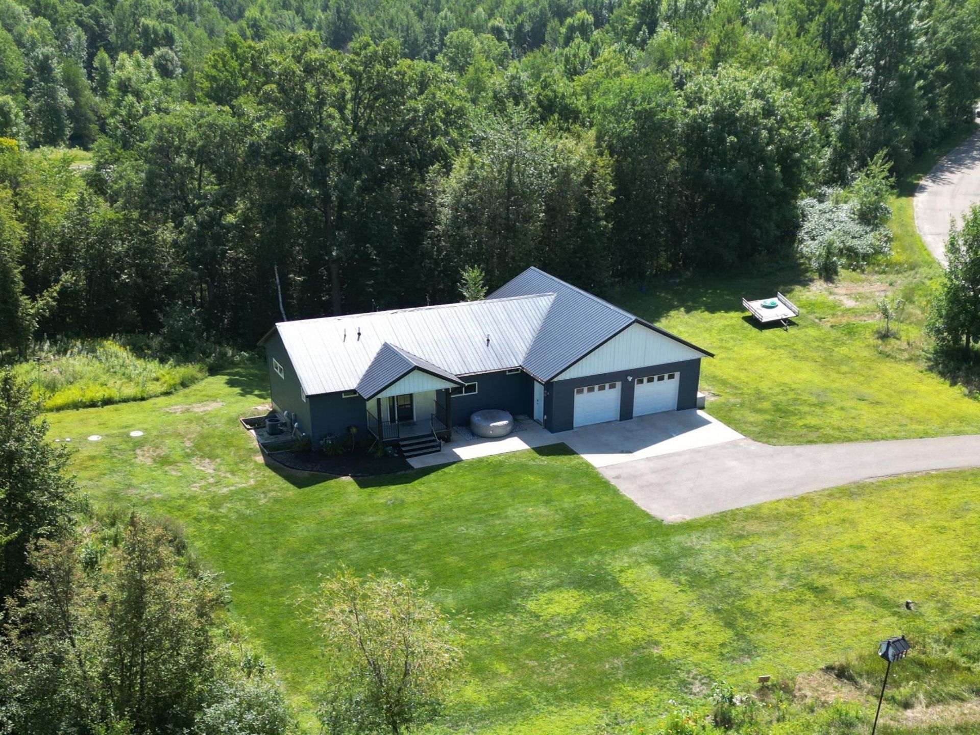 14811 Ridge Drive primary photo