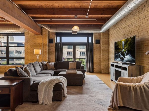 607 Washington Avenue S, Unit 307, Minneapolis, MN 55415