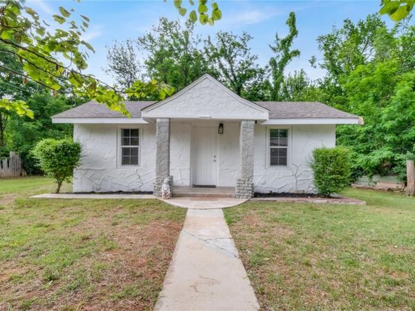 412 N 16th Street, Guthrie, OK 73044