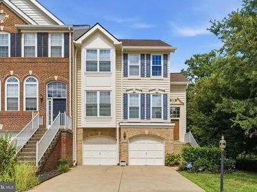 20628 GLENMERE SQUARE, STERLING, VA 20165