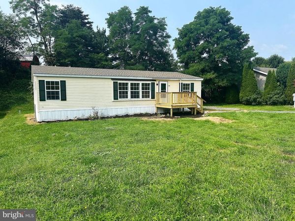 140 CRANES GAP ROAD, CARLISLE, PA 17013