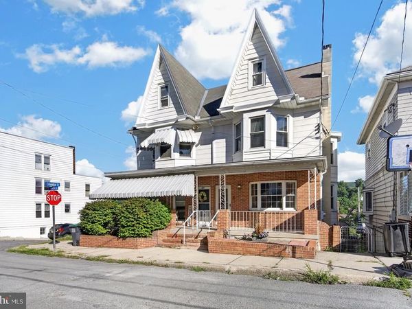 603 ARLINGTON STREET , TAMAQUA, PA 18252