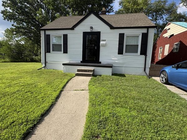 15425 Linnhurst Street, Detroit, MI 48205