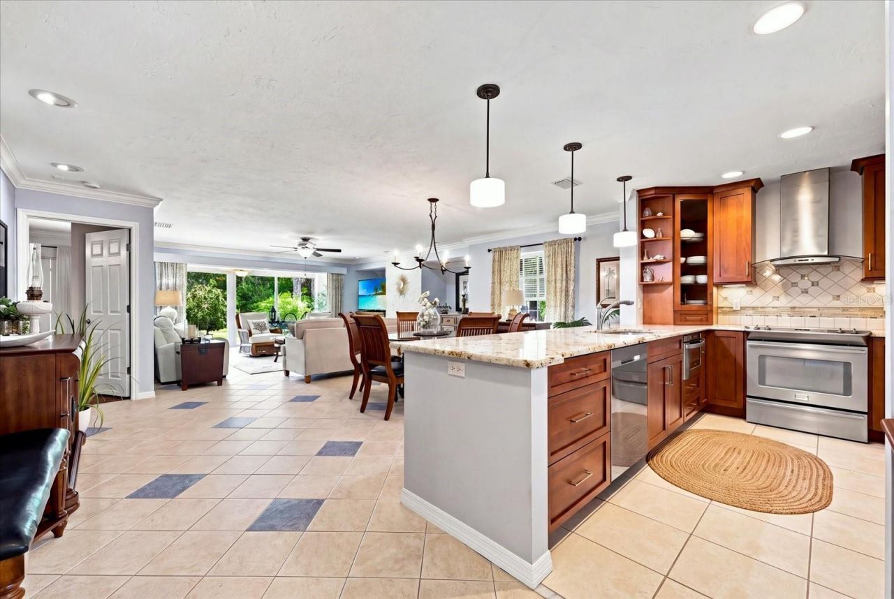3252 Ringwood Meadow, Unit 81, Sarasota, FL 34235 Photo