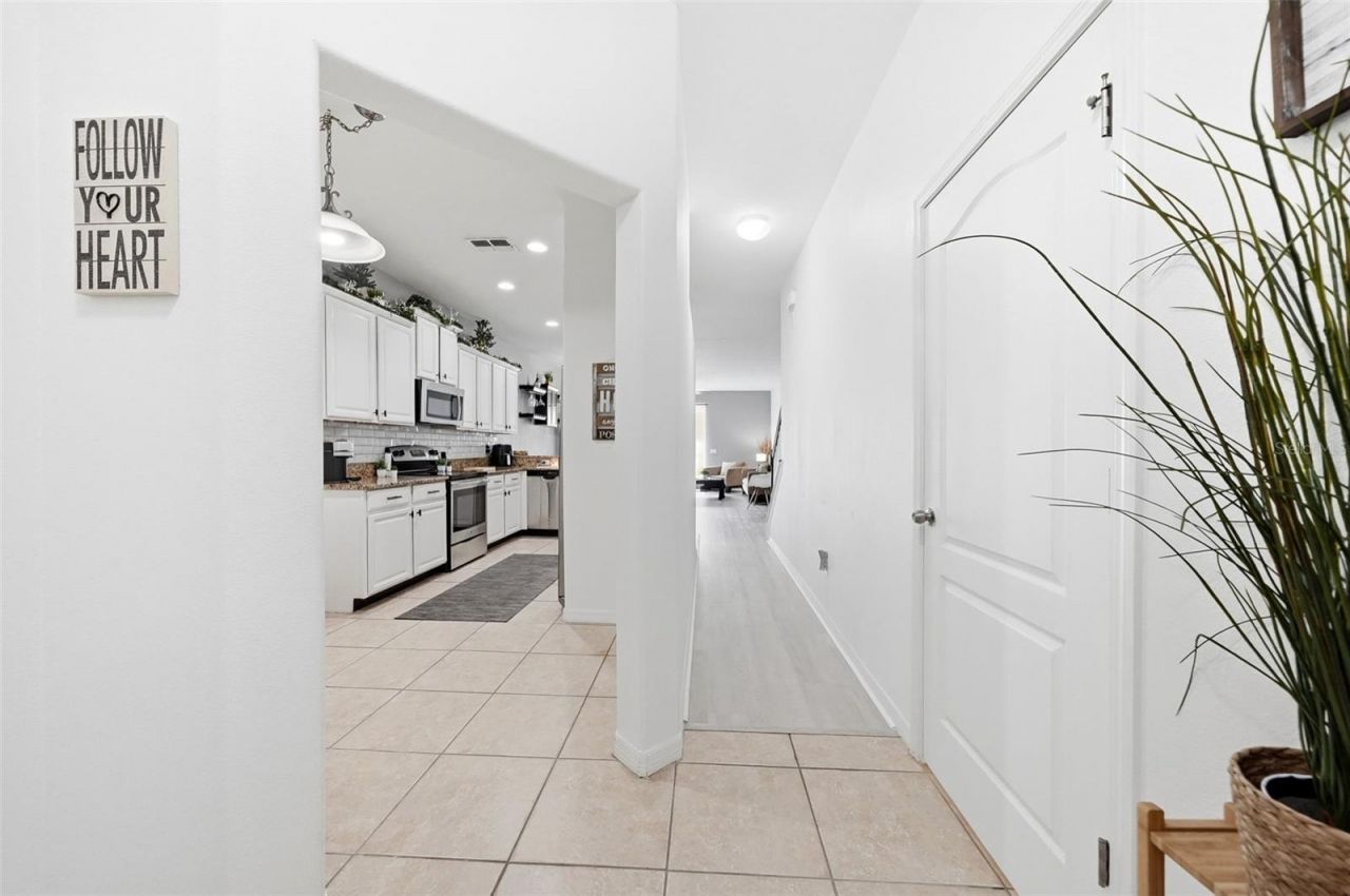 9484 Trumpet Vine Loop, Trinity, FL 34655 Photo