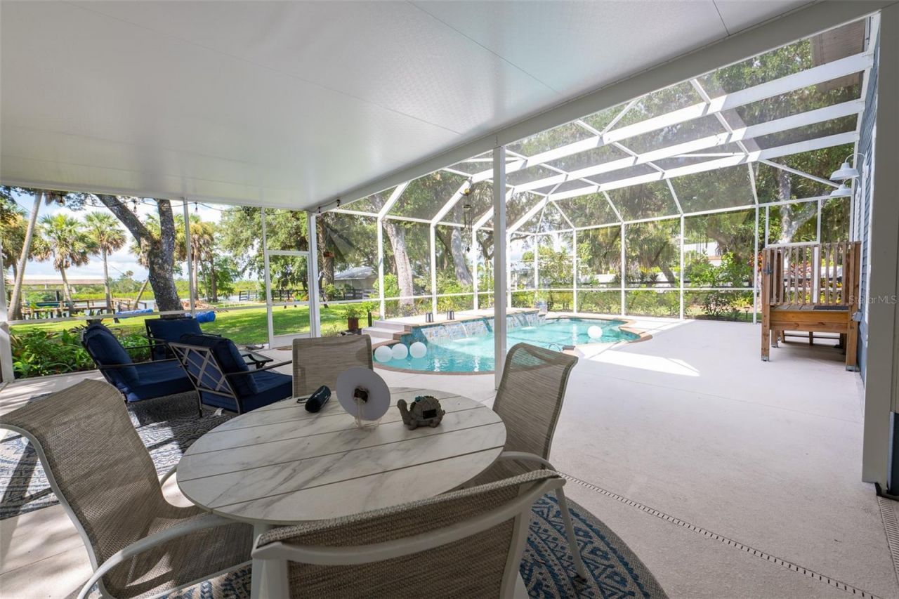 8597 SW Riverside Drive, Arcadia, FL 34269 Photo
