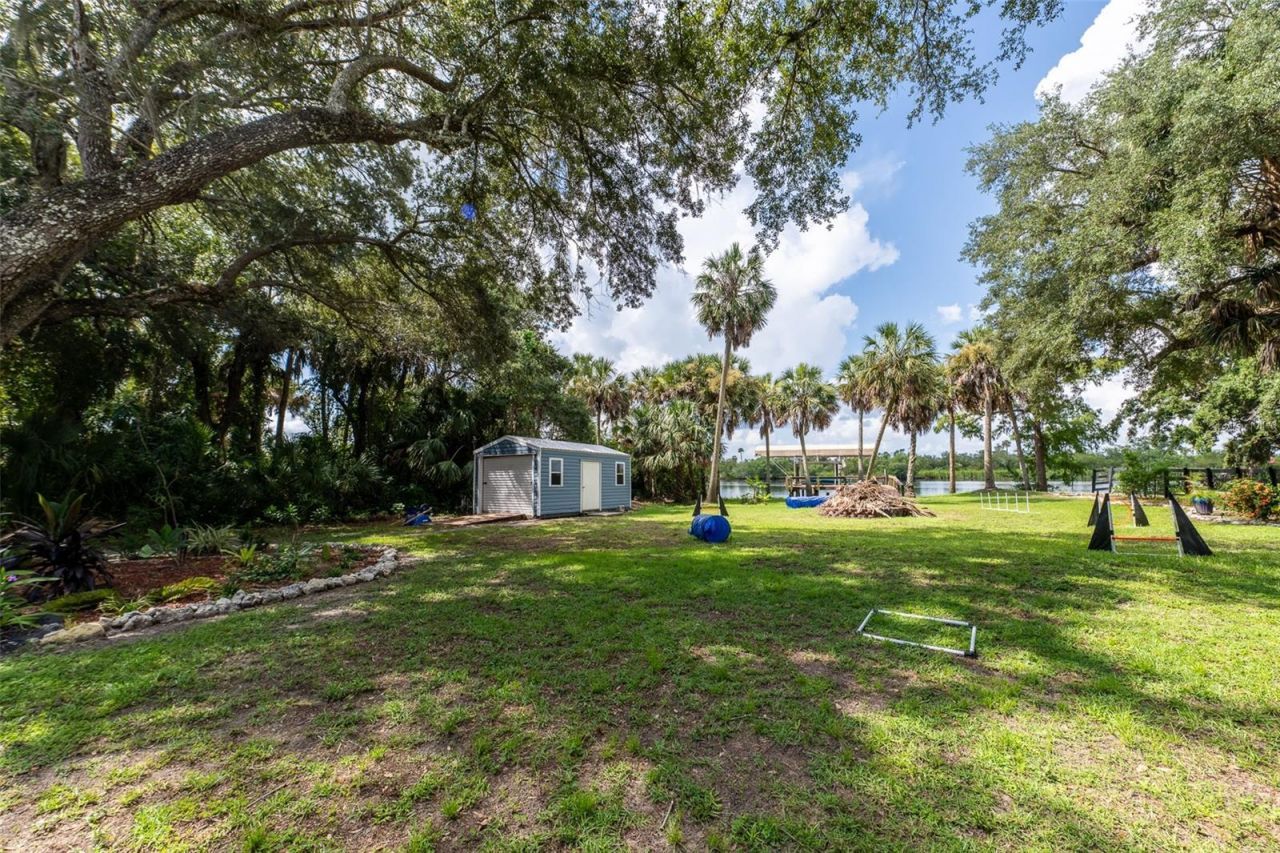 8597 SW Riverside Drive, Arcadia, FL 34269 Photo