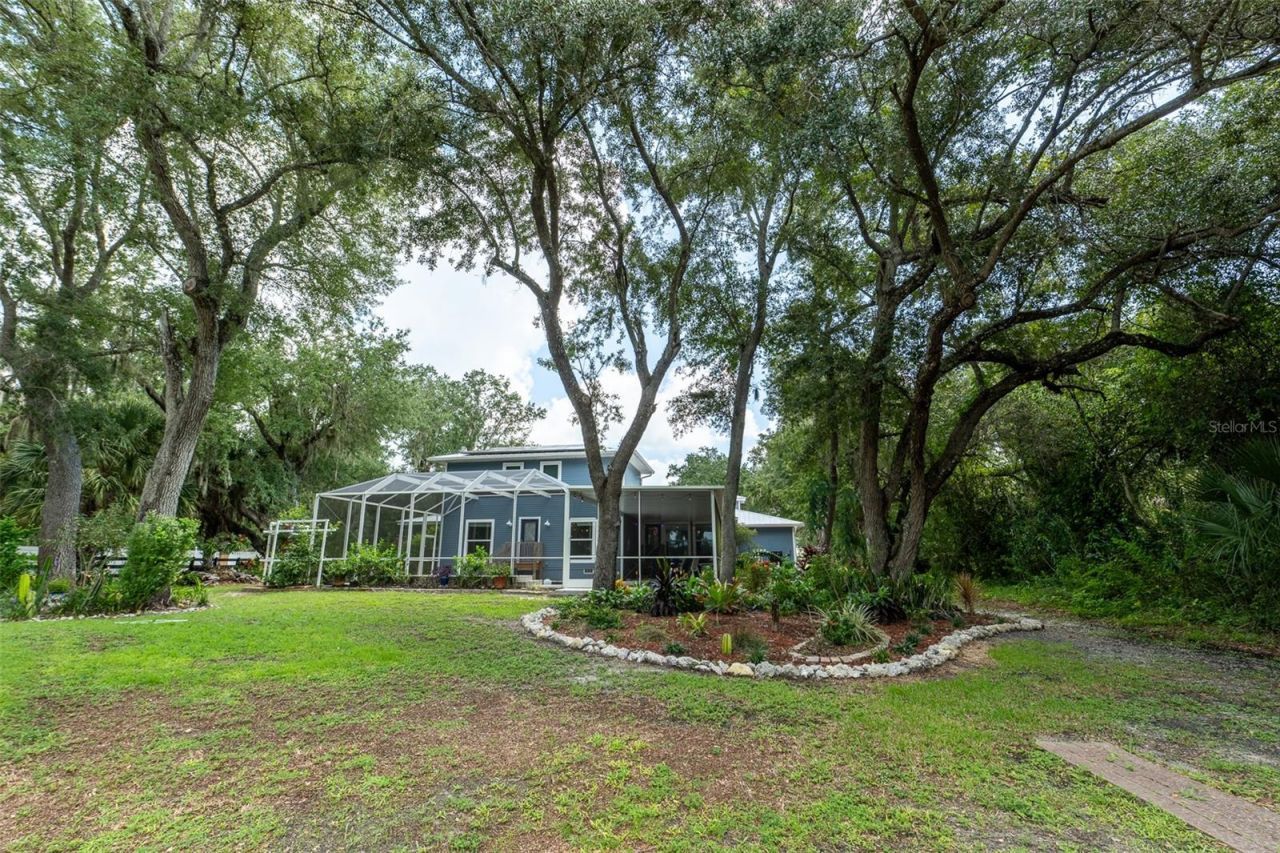 8597 SW Riverside Drive, Arcadia, FL 34269 Photo