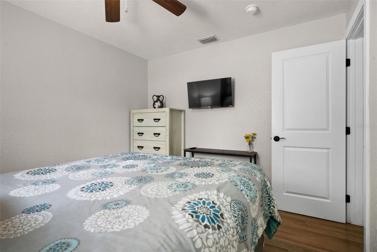 418 40th Avenue S, Saint Petersburg, FL 33705 Photo