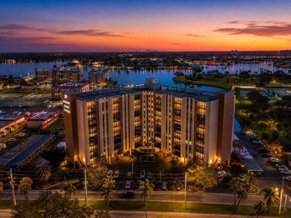 10355 PARADISE BOULEVARD , Unit 102, TREASURE ISLAND, FL 33706