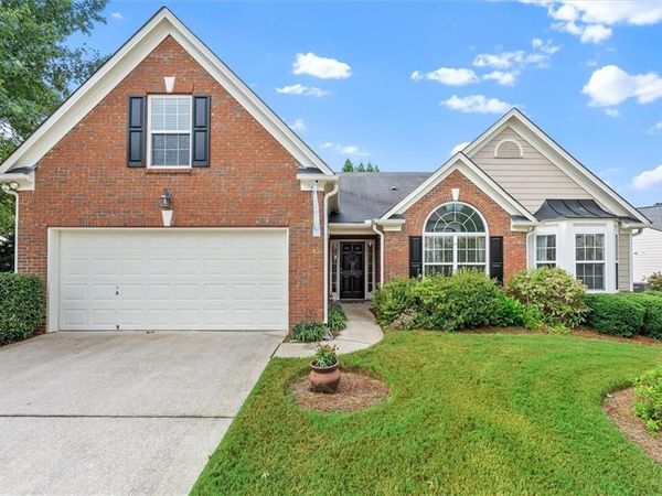 1092 S Creek Dr , Villa Rica, GA 30180