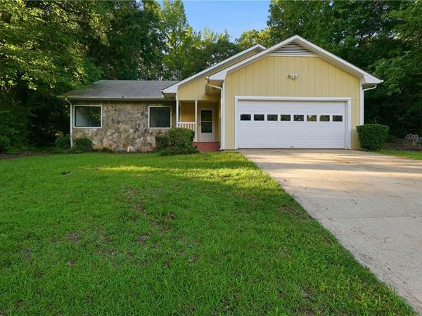 140 Forrest Brook Drive, Palmetto, GA 30268