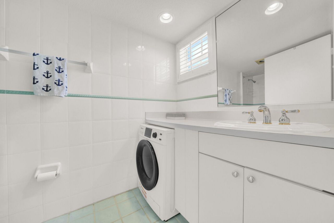 5500 Old Ocean Boulevard, Unit 108, Ocean Ridge, FL 33435 Photo
