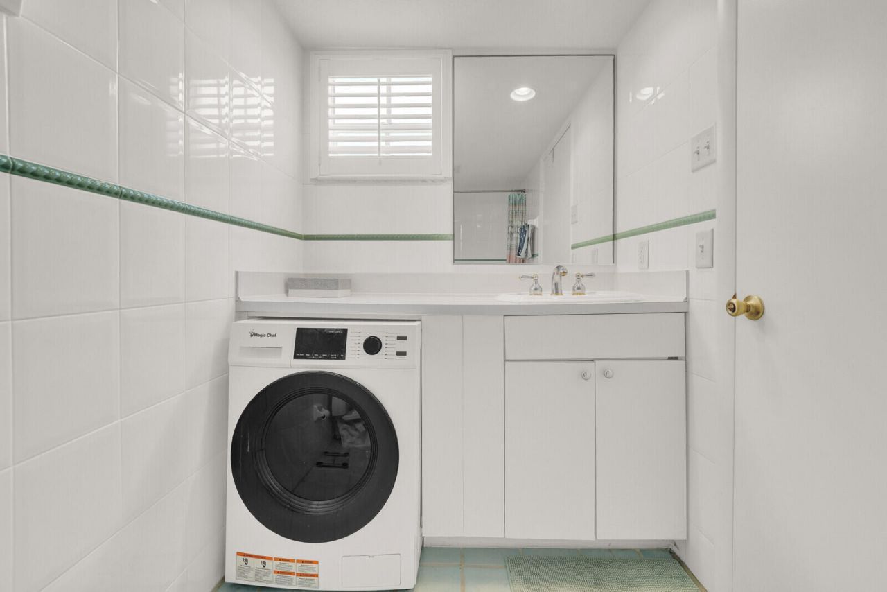 5500 Old Ocean Boulevard, Unit 108, Ocean Ridge, FL 33435 Photo