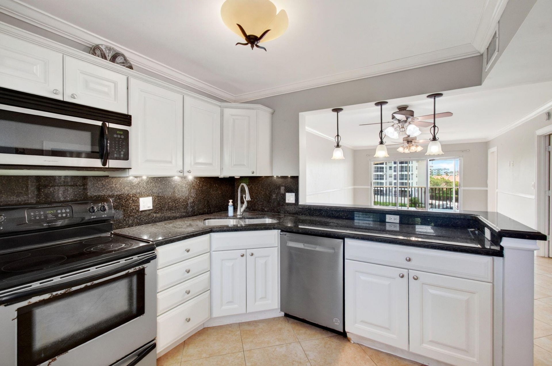 2871 N Ocean Boulevard N, Unit V345, Boca Raton, FL 33431 Photo