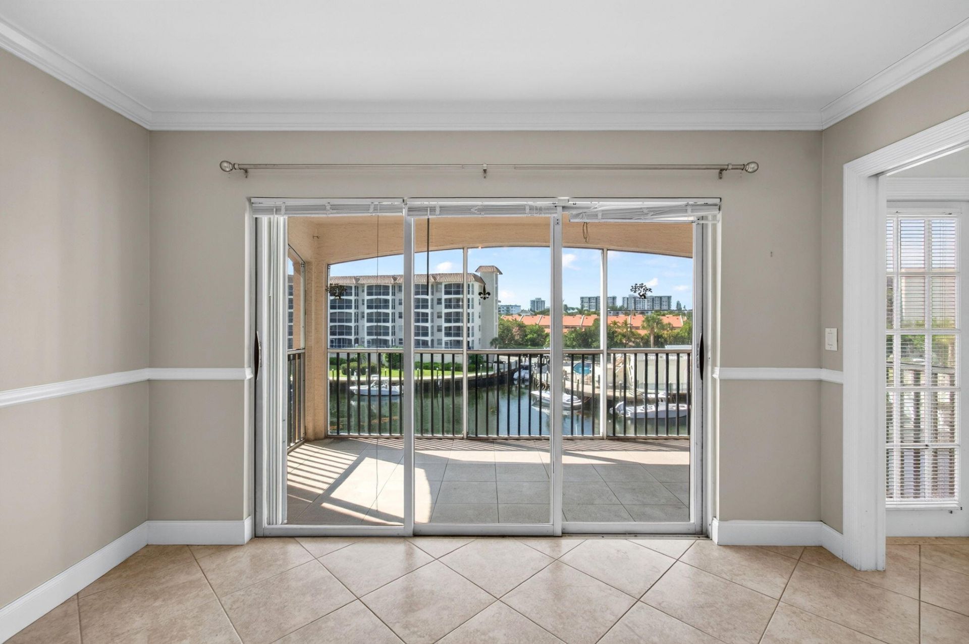 2871 N Ocean Boulevard N, Unit V345, Boca Raton, FL 33431 Photo