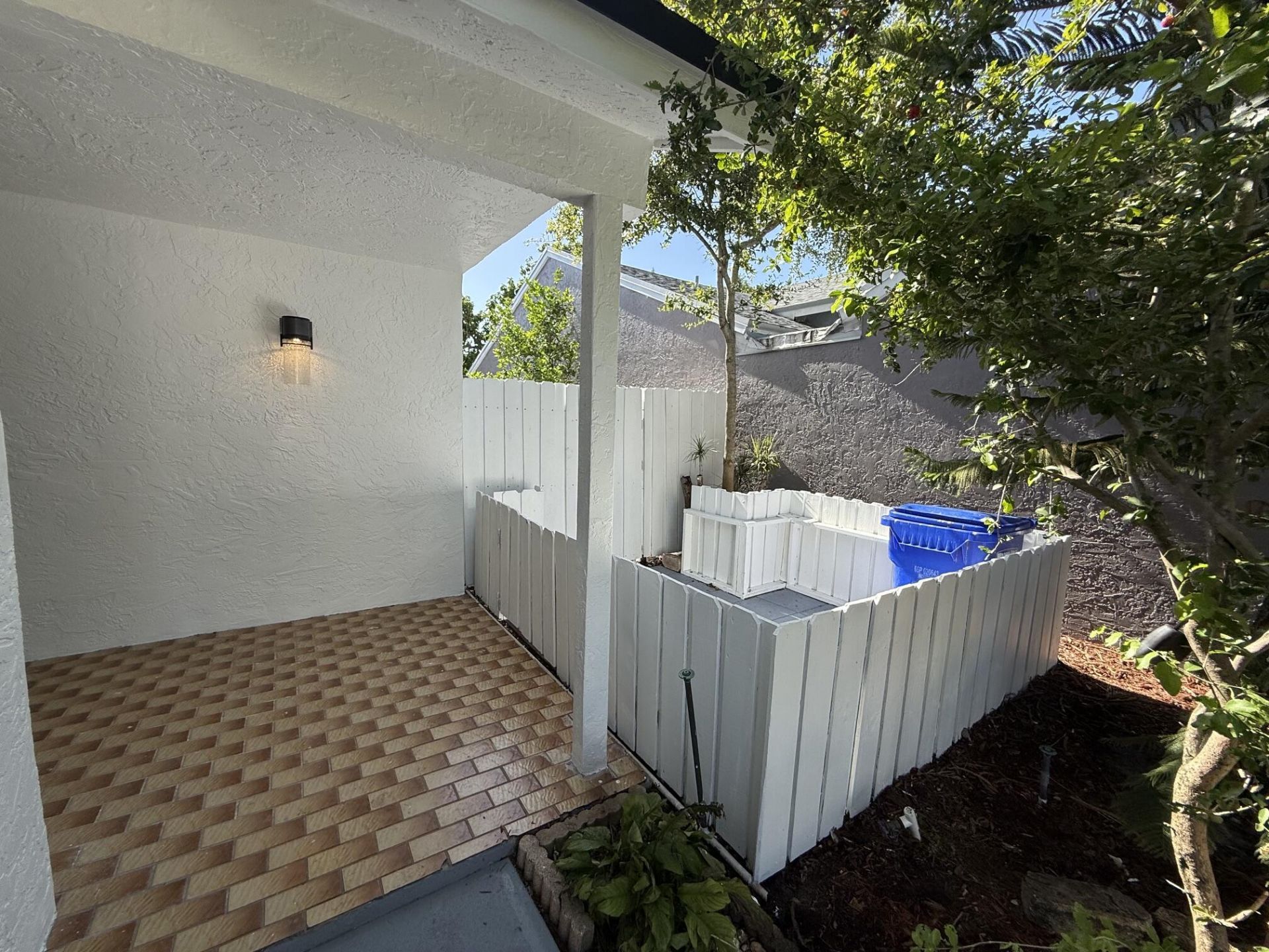 1160 SW 111th Avenue, Pembroke Pines, FL 33025 Photo