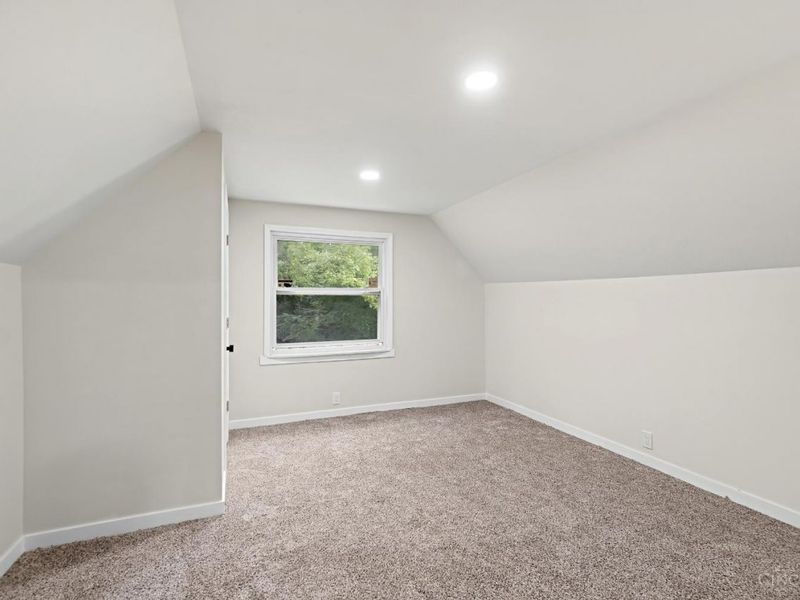 6025 Connecticut Court, Cincinnati, OH 45224 Photo 22