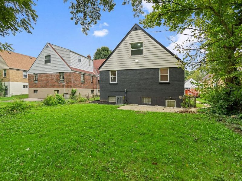 6025 Connecticut Court, Cincinnati, OH 45224 Photo 31