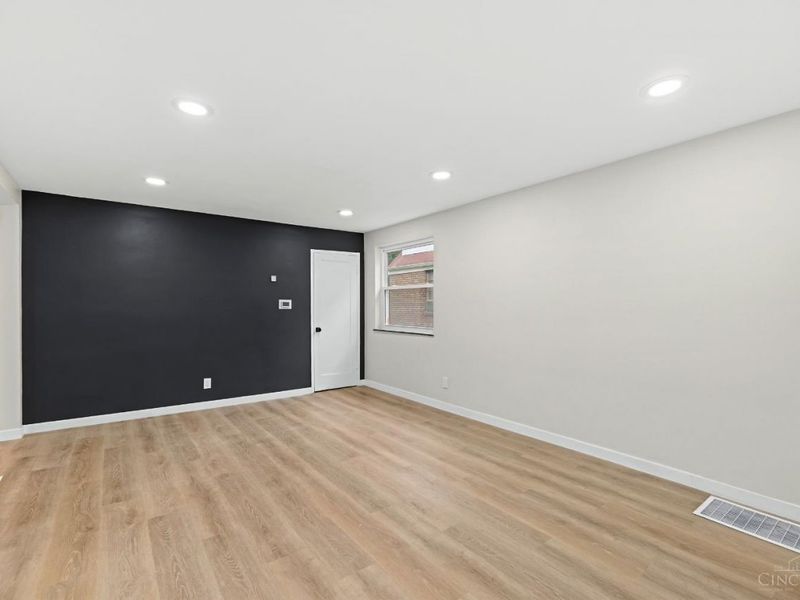 6025 Connecticut Court, Cincinnati, OH 45224 Photo 6