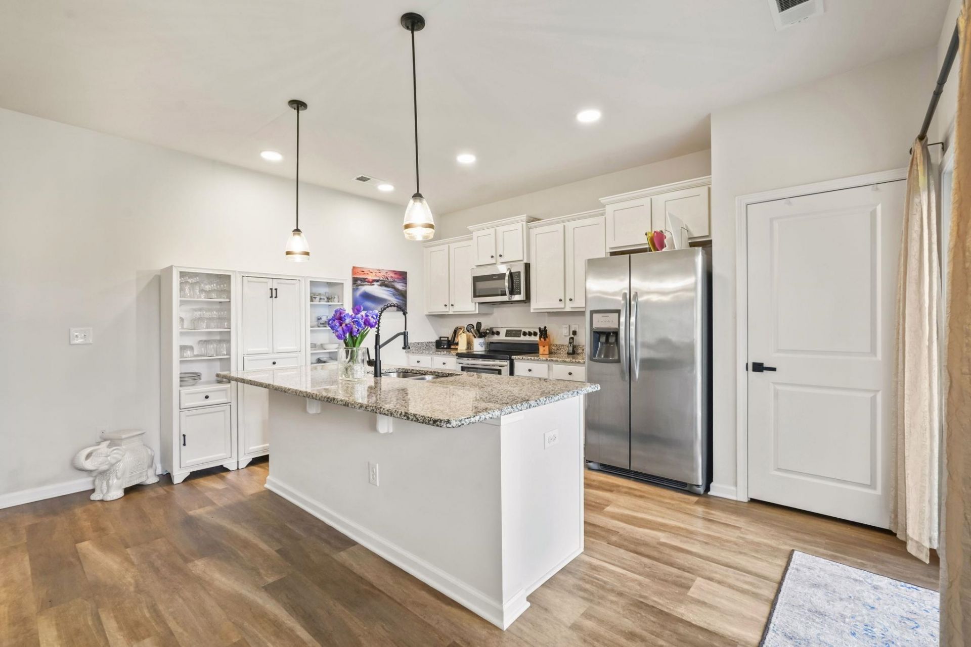 2910 Lunar Ct. Photo 12