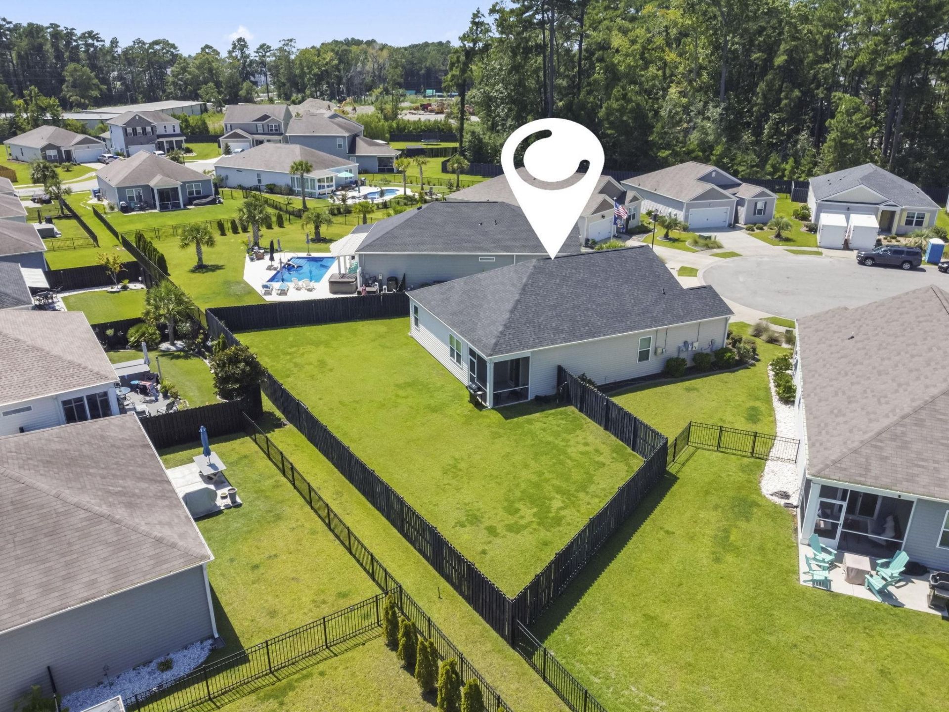 2910 Lunar Ct. Photo 4