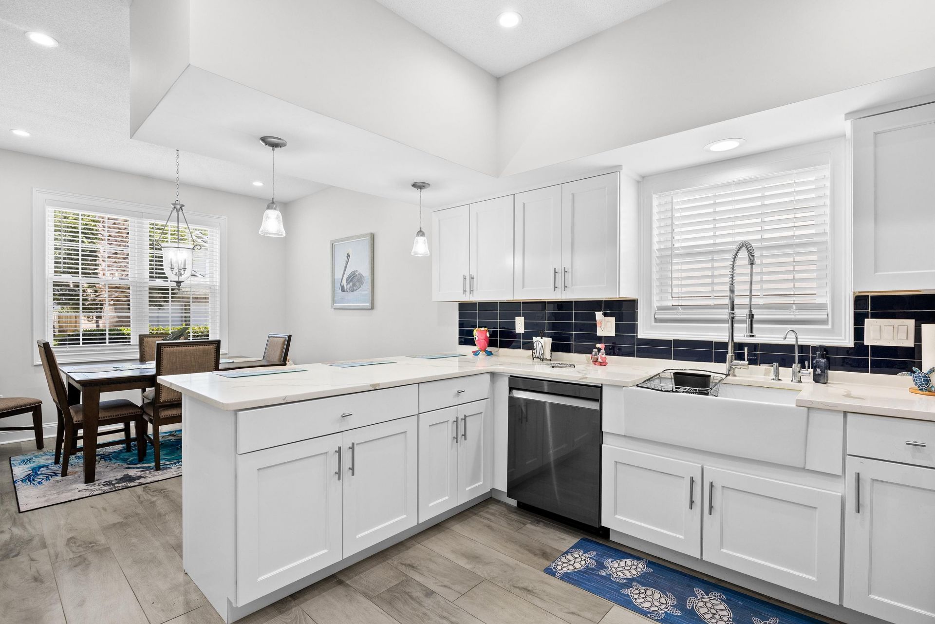 867 Cardinal Pl. Photo 12