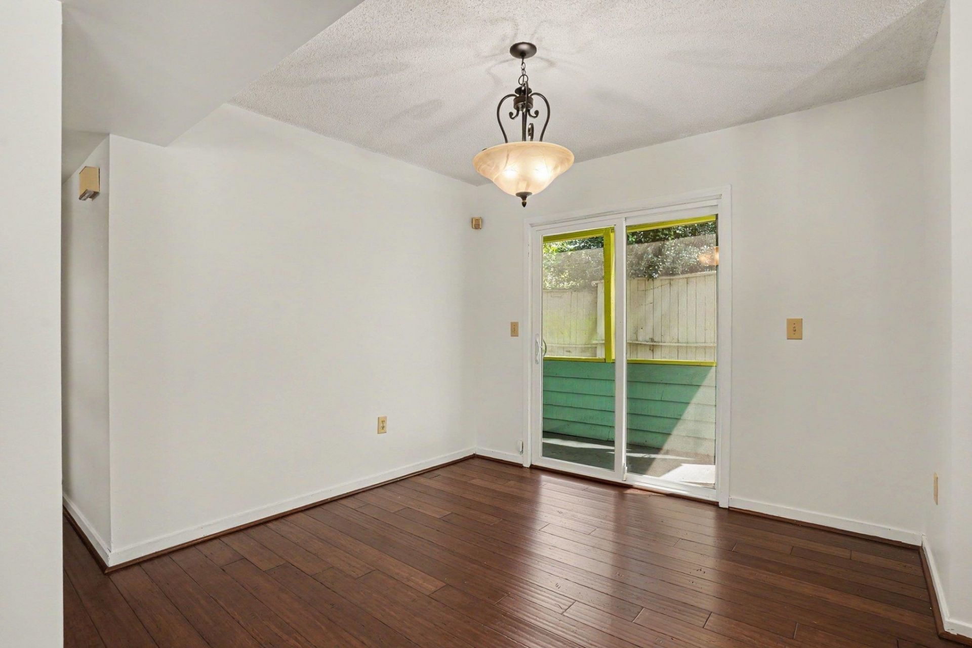 2270 Vereen Circle Photo 11