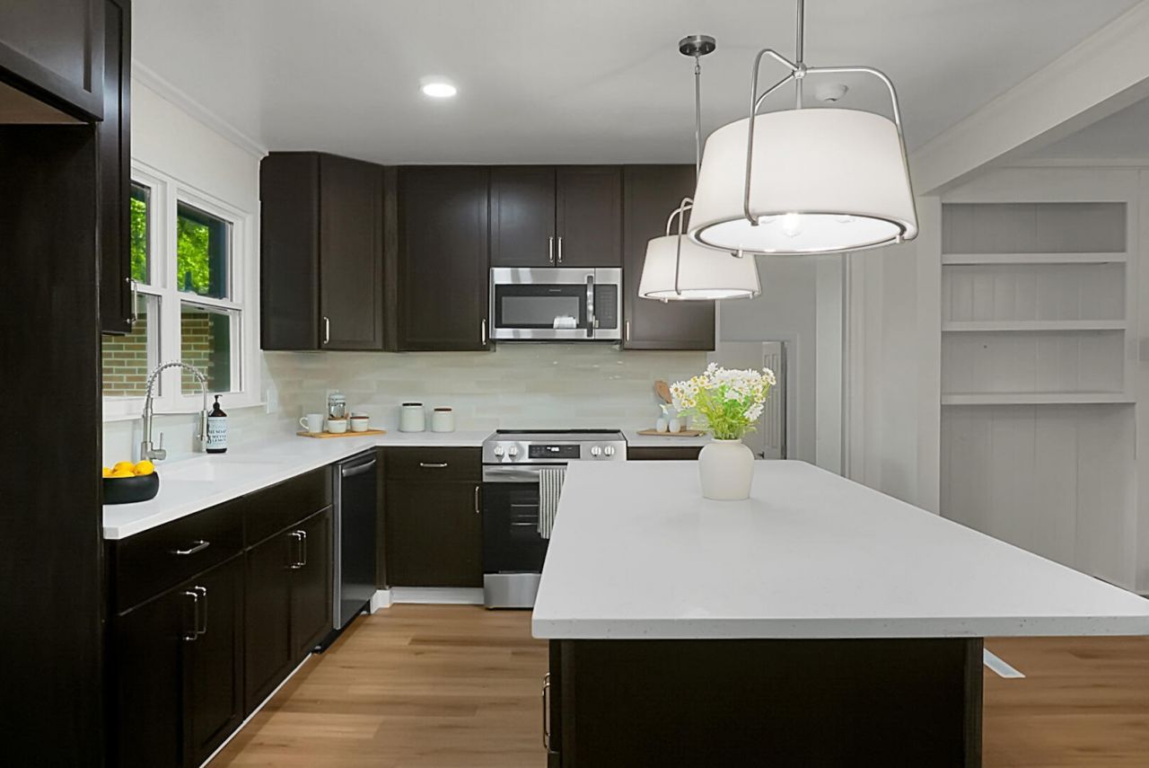 117 Newington Road Photo 12