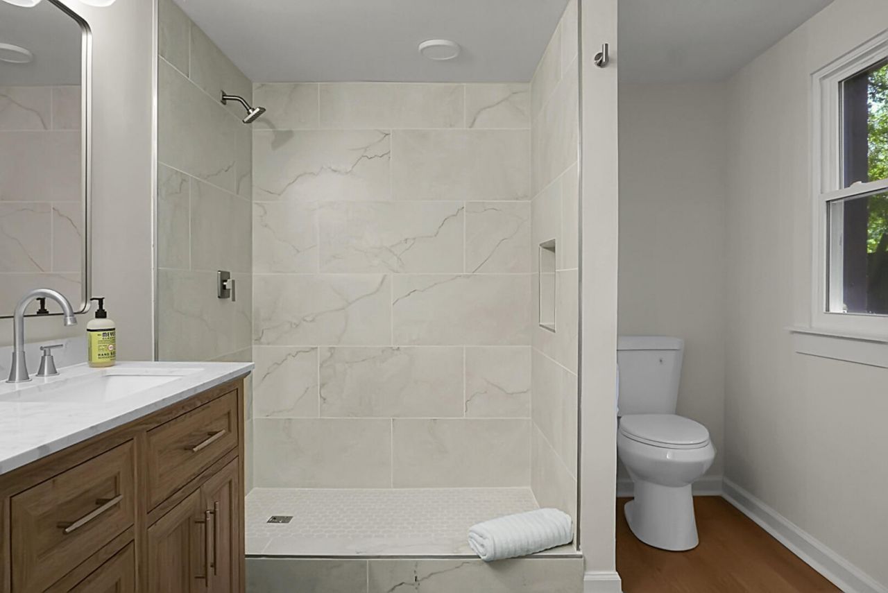 117 Newington Road Photo 19