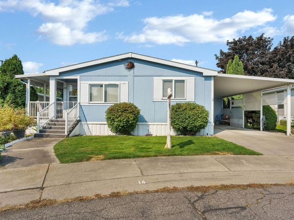 210 S Blueberry Pl, Greenacres, WA 99016