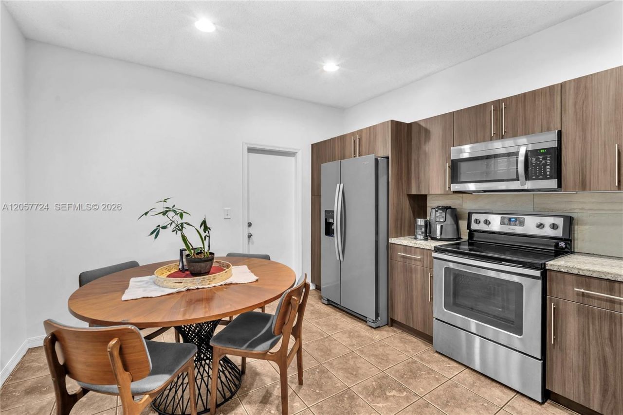 3692 San Simeon Cir , Weston, FL 33331 Photo