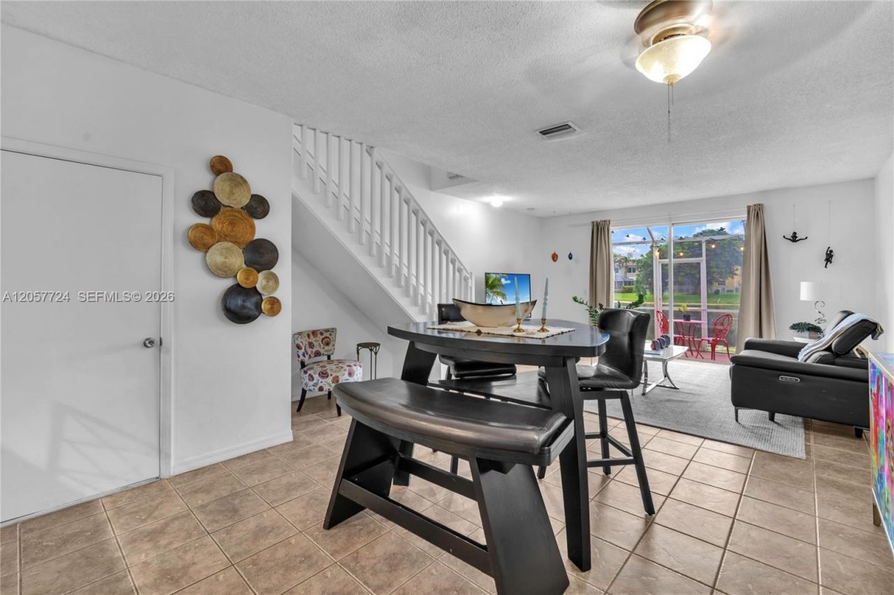 3692 San Simeon Cir , Weston, FL 33331 Photo