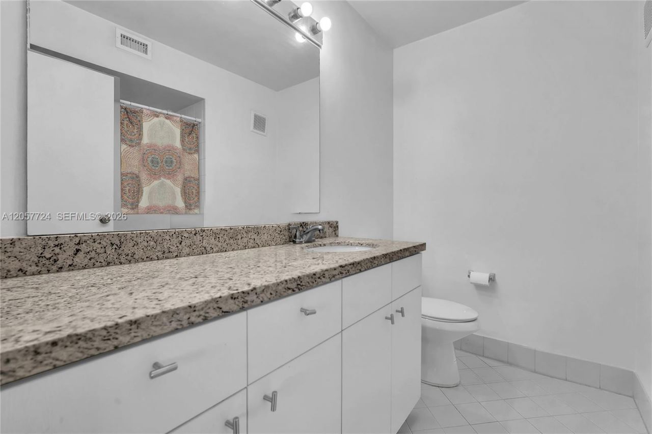 3692 San Simeon Cir , Weston, FL 33331 Photo
