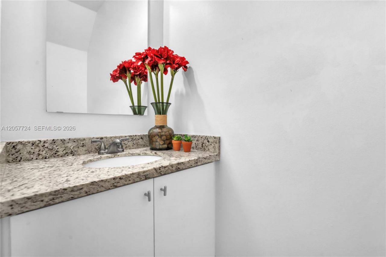 3692 San Simeon Cir , Weston, FL 33331 Photo