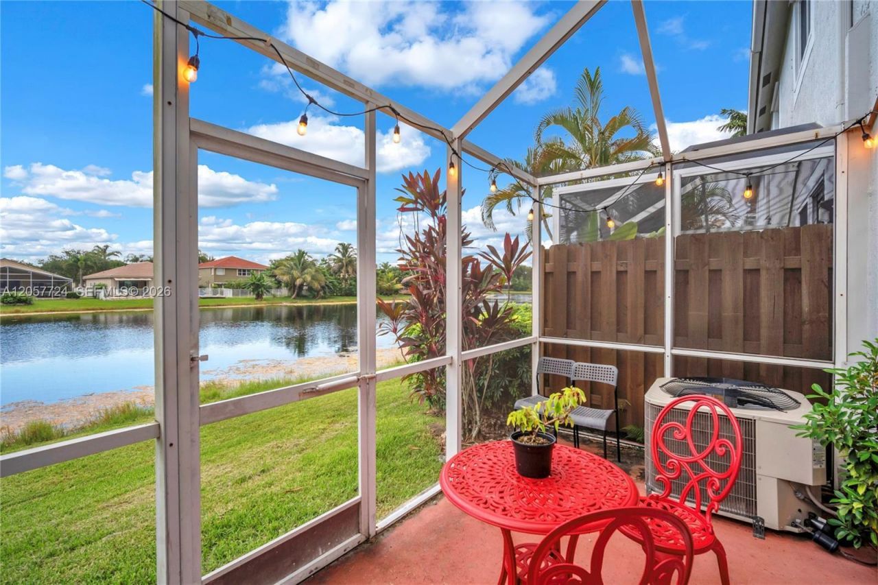 3692 San Simeon Cir , Weston, FL 33331 Photo