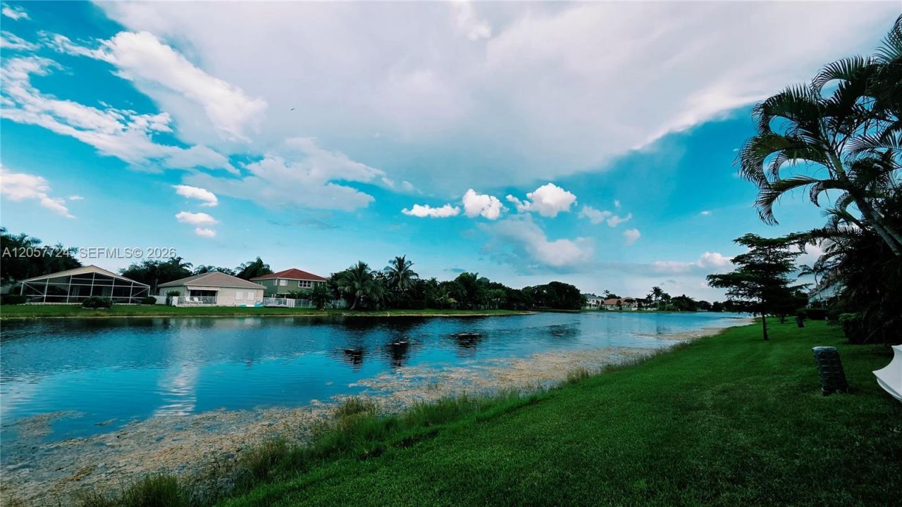 3692 San Simeon Cir , Weston, FL 33331 Photo