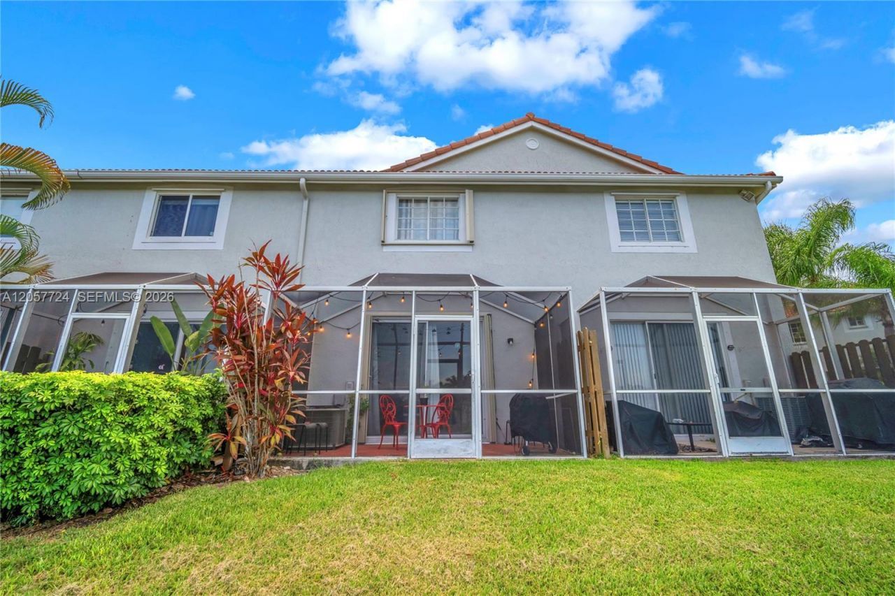3692 San Simeon Cir , Weston, FL 33331 Photo